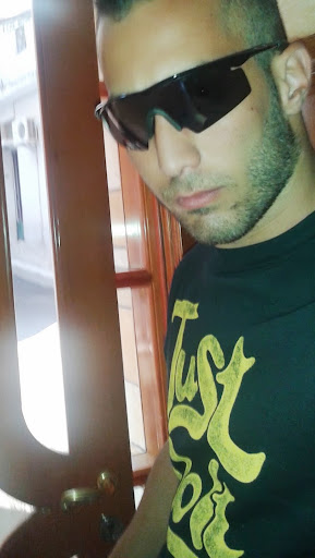 Nick Papadopoulos Photo 12