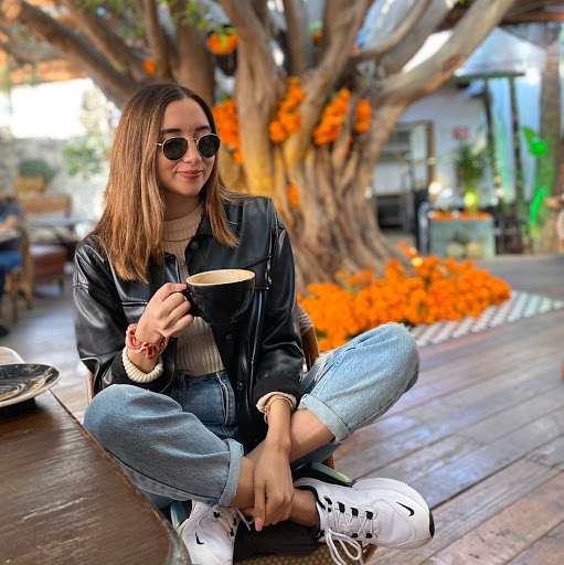 Sofia Covarrubias Photo 12