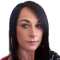 Lorraine Cummins Photo 4