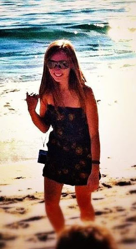 Nicole Glaser Photo 7