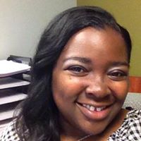 Yvette Hampton Photo 5