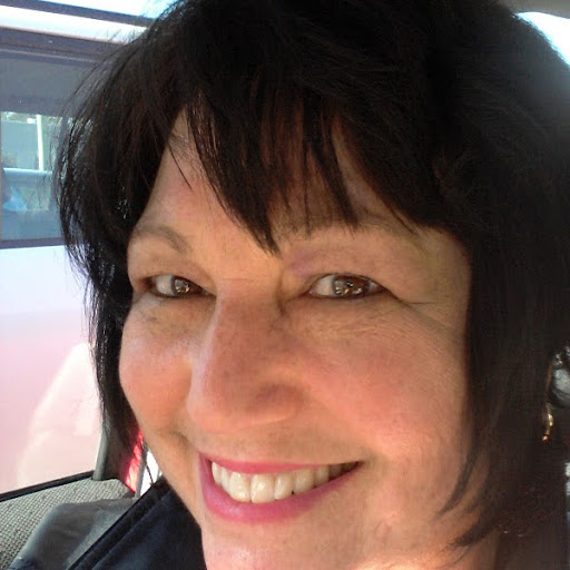 Sondra Roberts Photo 12