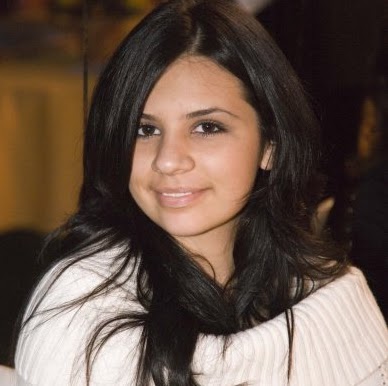 Alicia Munoz Photo 12