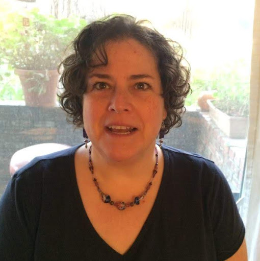 Elizabeth Winchell Photo 10