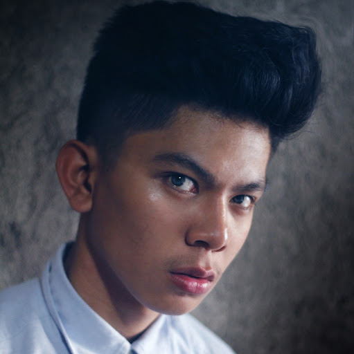Gerald Gomez Photo 10