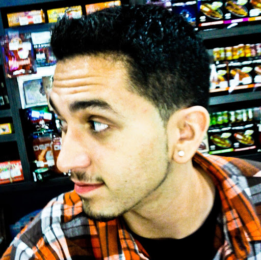 Shawn Hernandez Photo 12