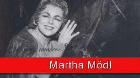 Martha Wagner Photo 33