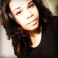 Reina Mendez Photo 4