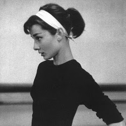 Audrey Page Photo 15