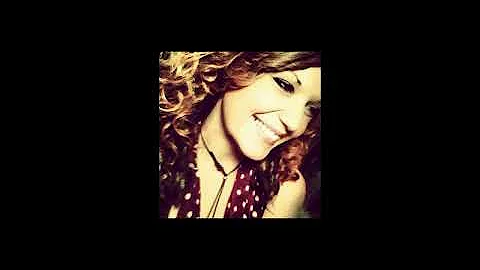 Samantha Combs Photo 32