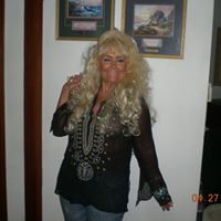 Linda Neville Photo 3