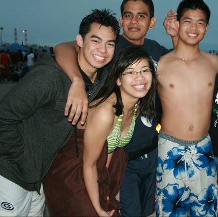 Estevan Gomez Photo 11