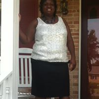 Caroline Brown Photo 6