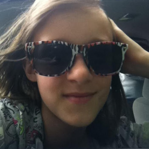 Sarah Phelps Photo 16