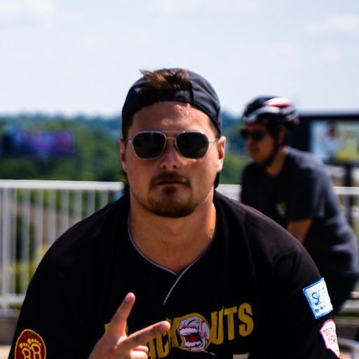 Ryan Cable Photo 9