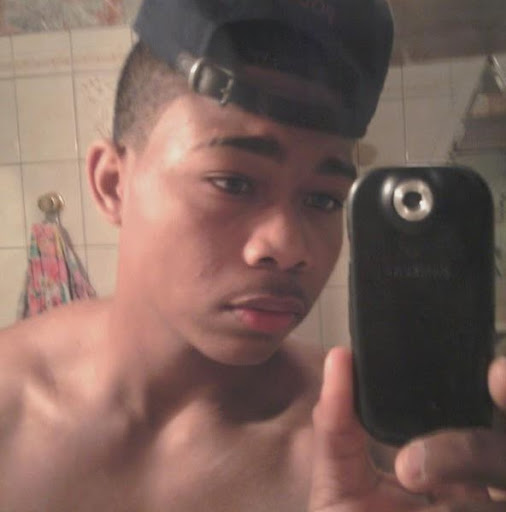 Deshawn Hawkins Photo 5
