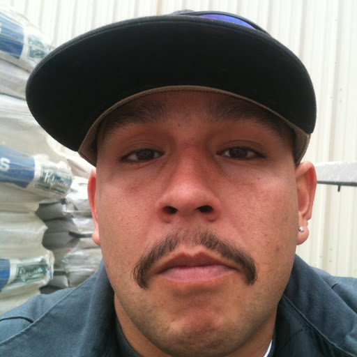 Robert Renteria Photo 14