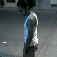 Richard Hernandez Photo 9