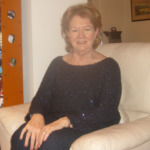 Anne Rowe Photo 13