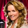 Lea Thompson Photo 28