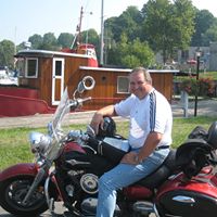 Mike Tomaszewski Photo 8