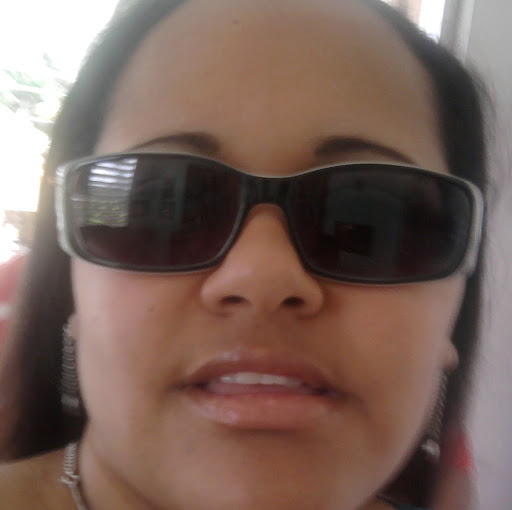 Annie Martinez Photo 13
