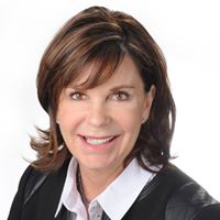 Carol Lawson Photo 10