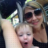 Amanda Seaton Photo 7