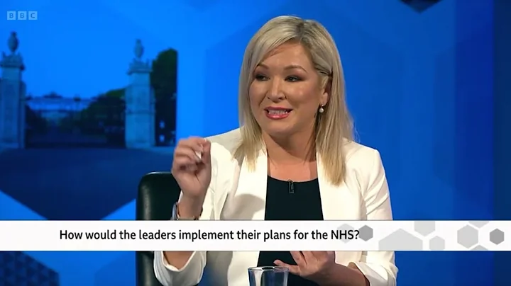 Michelle O'Neill Photo 15