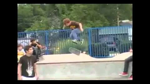 Devin Hawkins Photo 27