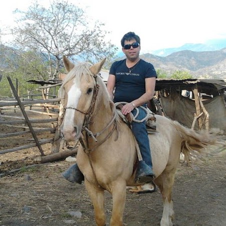 Peter Huerta Photo 9