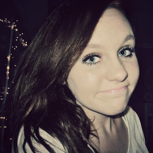 Grace Meyer Photo 12