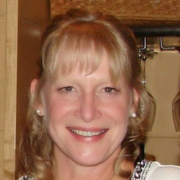 Julie Jarvis Photo 13