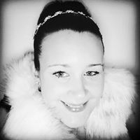 Kathryn Rayner Photo 6