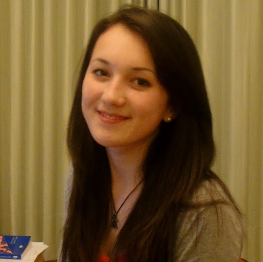 Vicky Bennett Photo 16