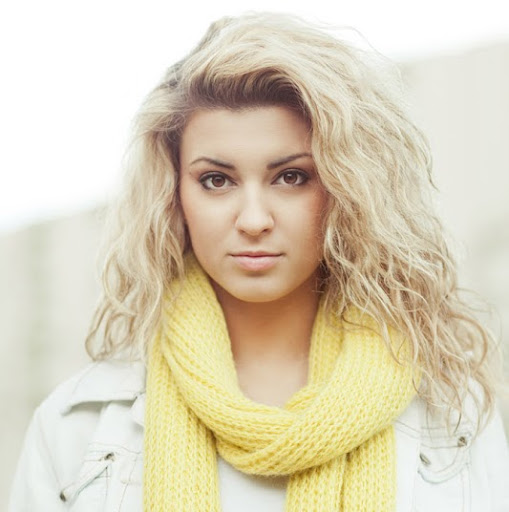 Tori Kelly Photo 12