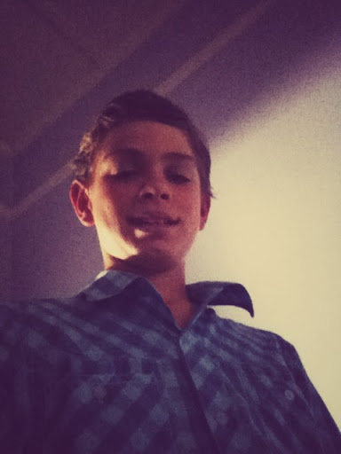 Hayden Smith Photo 14