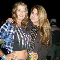 Mindy Perez Photo 4