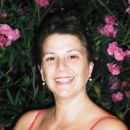 Jo Wilkinson Photo 14