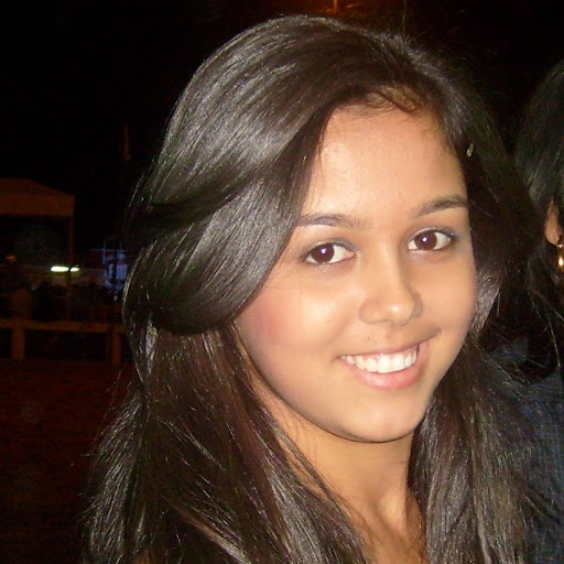 Denise Mello Photo 16