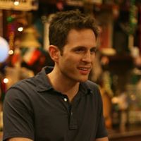 Dennis Reynolds Photo 5