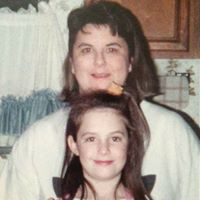 Kristen Hicks Photo 8