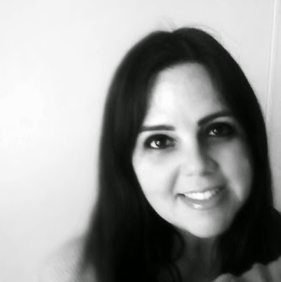 Luciana White Photo 5