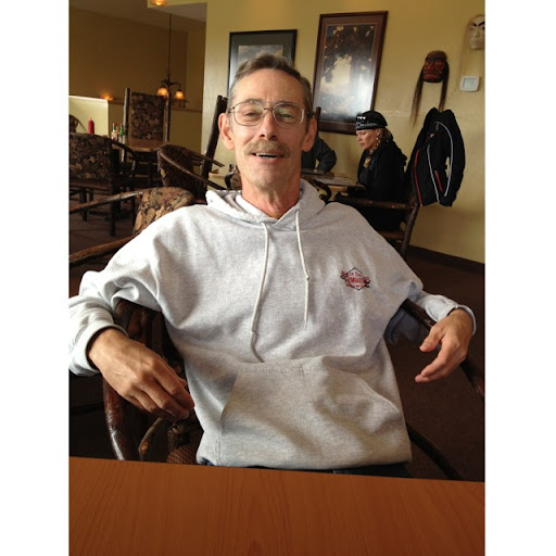 Gary Darnell Photo 10