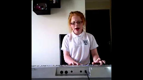 Caitlin Chapman Photo 31