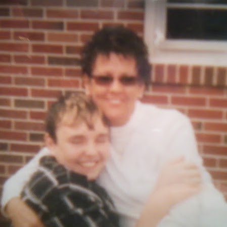 Shirley Edwards Photo 9