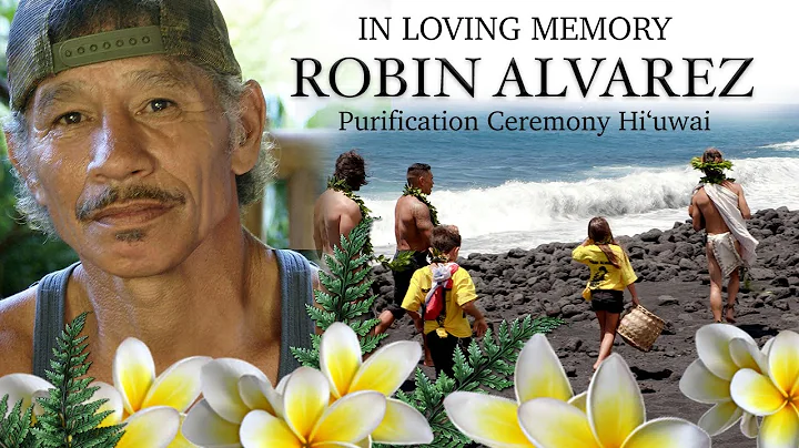 Robin Alvarez Photo 37