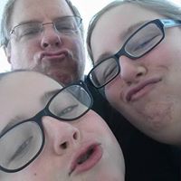 Stephanie Anglin Photo 8