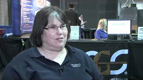 Laura Sperber Photo 18