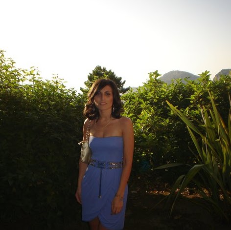 Anna Fontana Photo 13